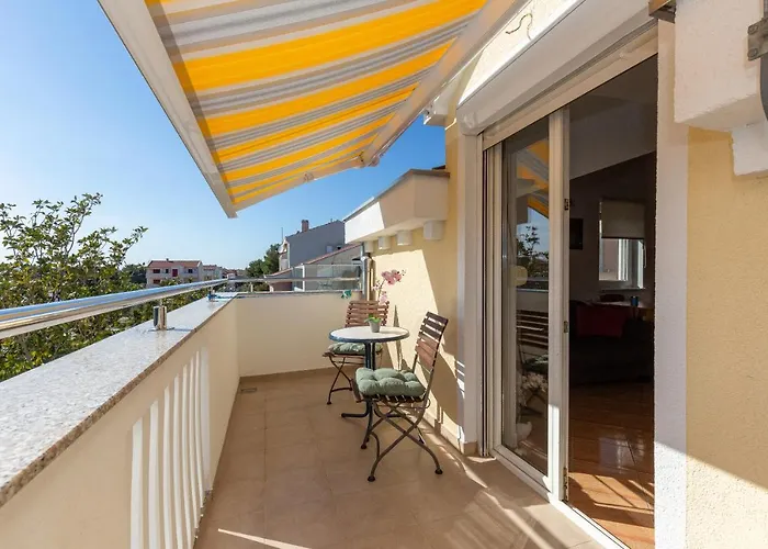 Apartman Dalmata Biograd Biograd Na Moru