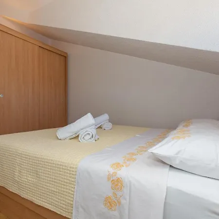 Dalmata Biograd * Biograd na Moru